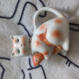 Small Kitty Cat Tea Kettle